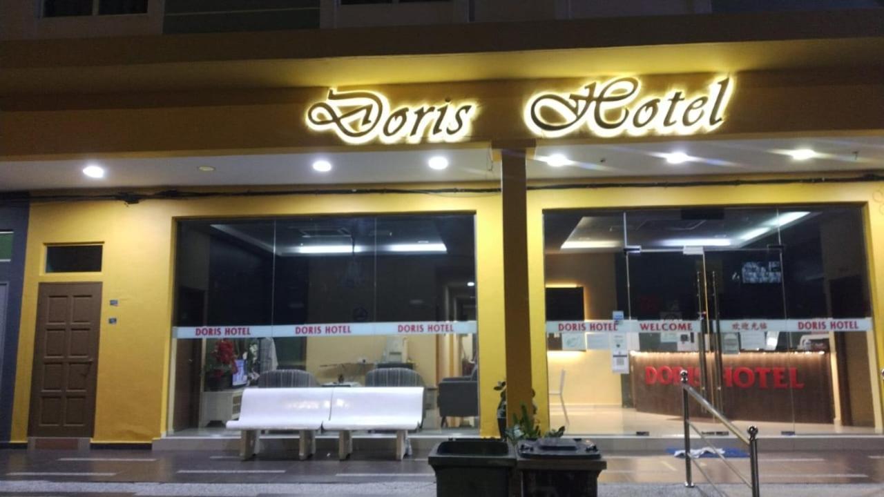 Doris Hotel Malacca Exterior photo