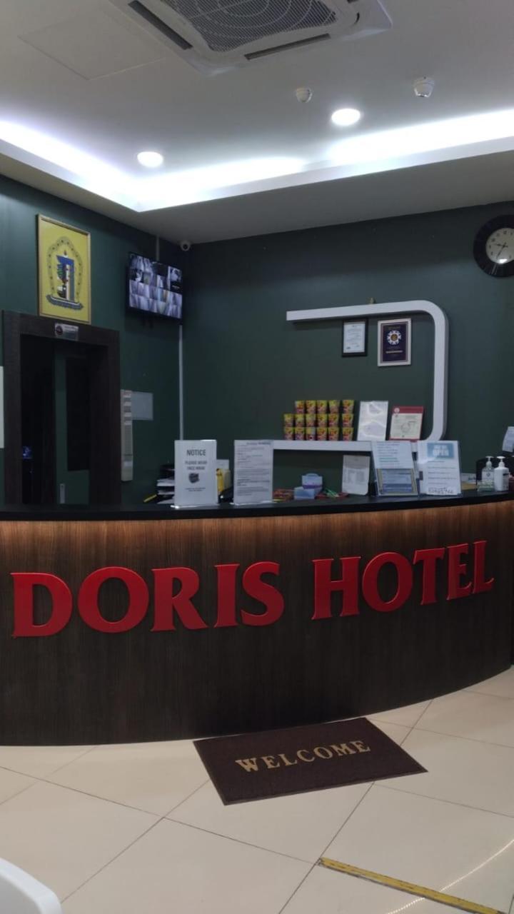 Doris Hotel Malacca Exterior photo